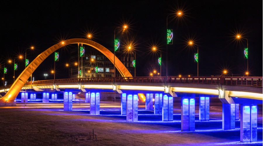 Сургут: архитектурная подсветка транспортной развязки
