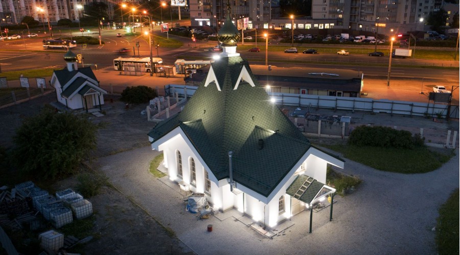 Церковь Казанской иконы Божией Матери: архитектурное освещение 