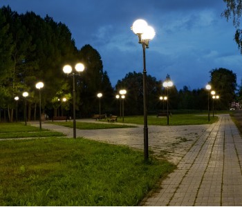 Парк «Жертвам Волголага»: модернизация освещения