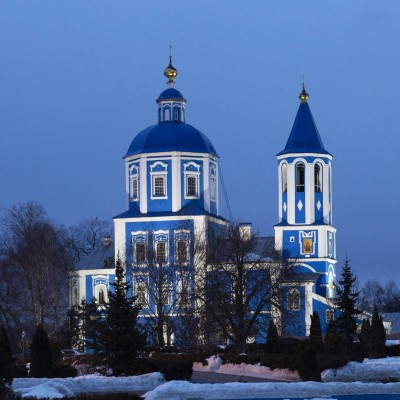 Покровский собор: архитектурное освещение фасада
