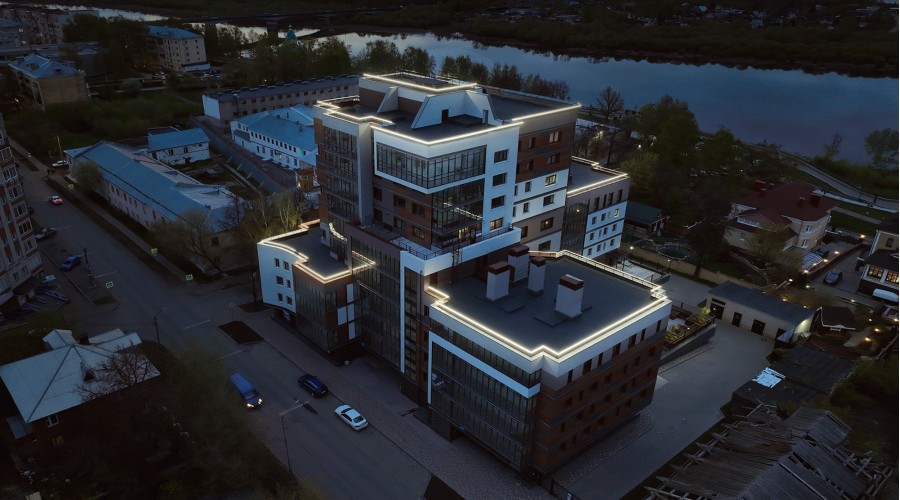 ЖК «Александровский»: архитектурное освещение линии кровли