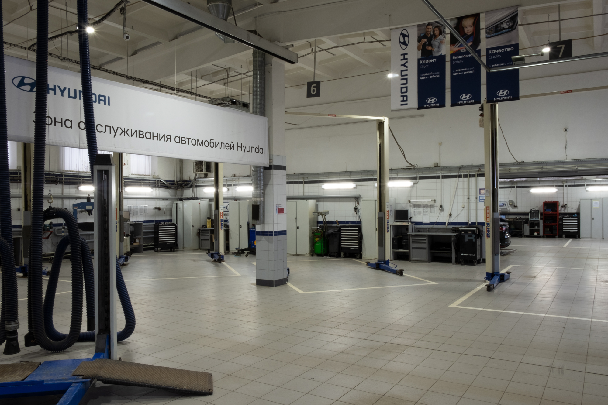Реализованный проект освещения Сервисного центра Hyundai